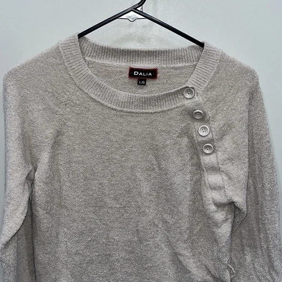 Dalia  large sweater - Picture 2 of 5